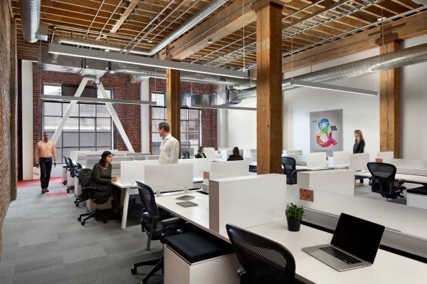 Office Renovation in Dubai: Redesigning Workspaces for the Future